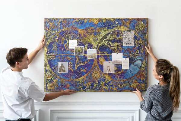 Cork board Atlas map