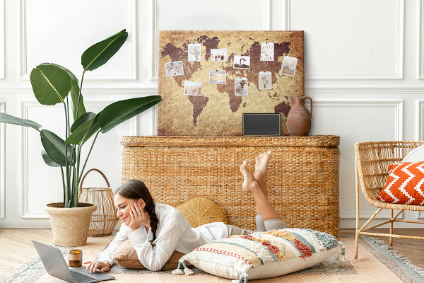 Cork board Old world map