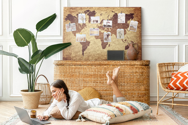 Cork board Old world map