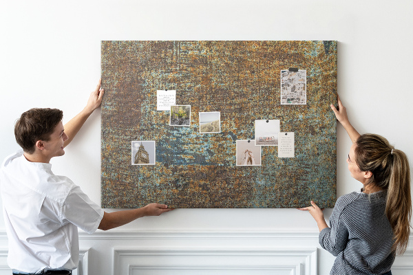 Cork board Rust on metal