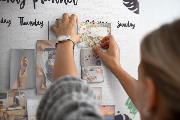 Cork board Tropical weekly planner