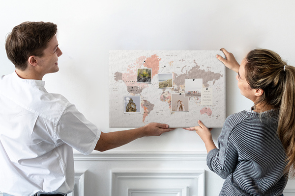 Cork board Detailed world map