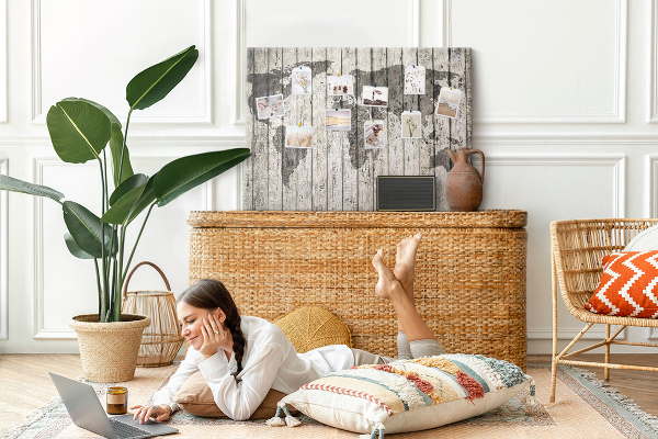 Cork display board Wooden board world map