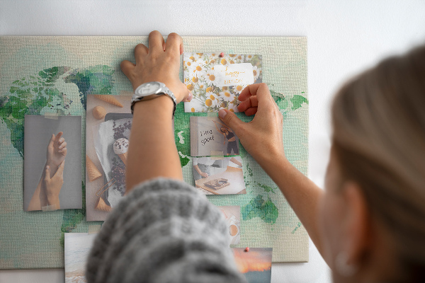 Cork memo board Watercolor world map