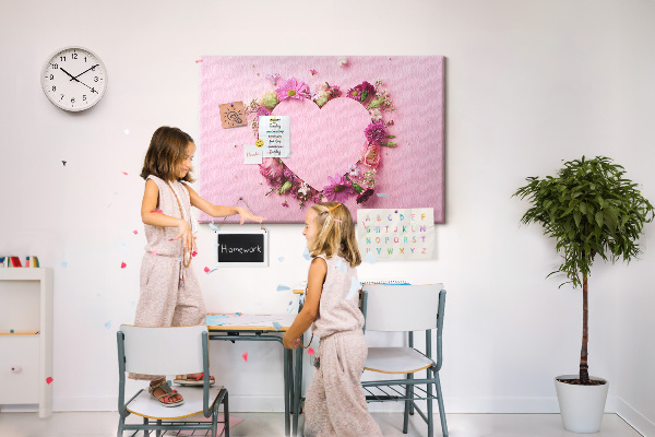Cork board Heart of flowers