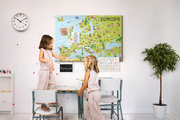 Cork memo board World map with flags