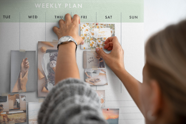 Cork board Weekly planner