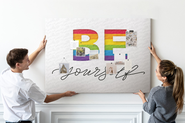 Cork memo board Be yourself lettering