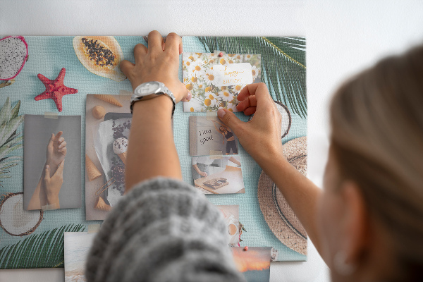 Cork board Summer composition