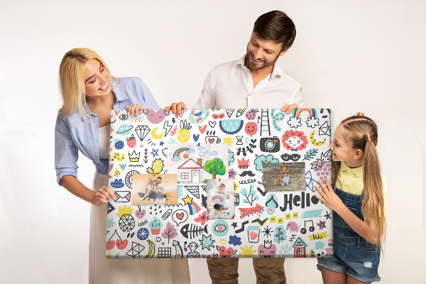 Cork memo board Picture sketches
