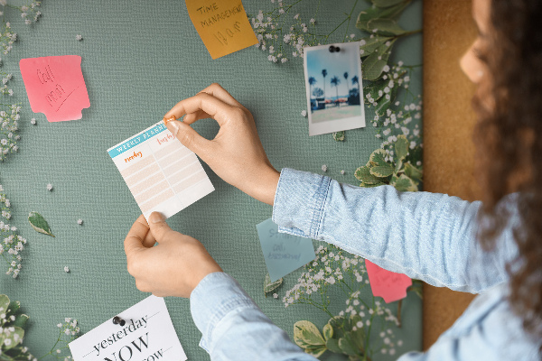 Cork memo board Delicate flowers
