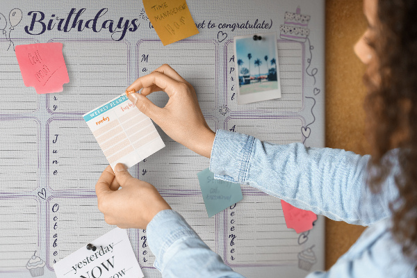 Cork board Birthday note