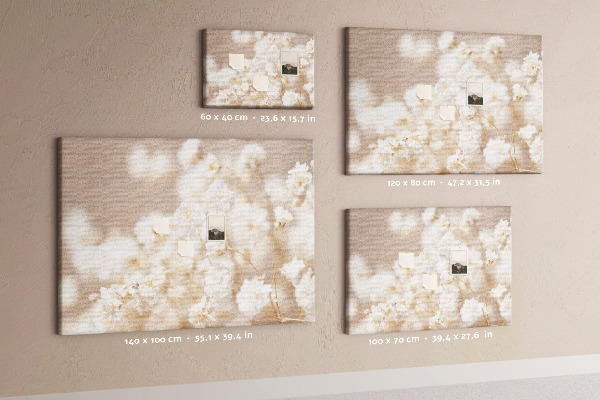 Cork display board Small white flowers