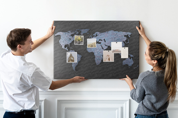 Cork memo board 3D world map