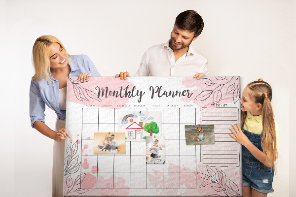 Cork board Pink monthly planner