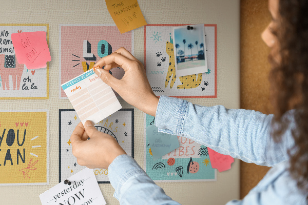Cork memo board Motivational slogans