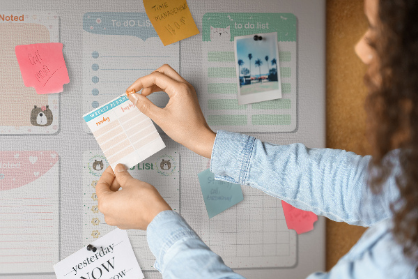 Cork board Colorful notes