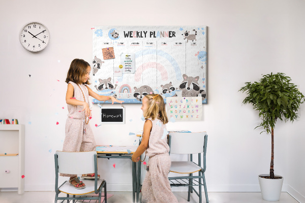 Cork board Weekly planner for kids