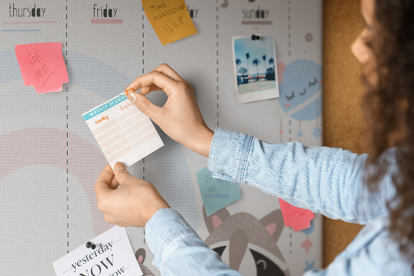 Cork board Weekly planner for kids