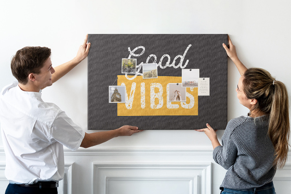 Cork display board Motivational quote