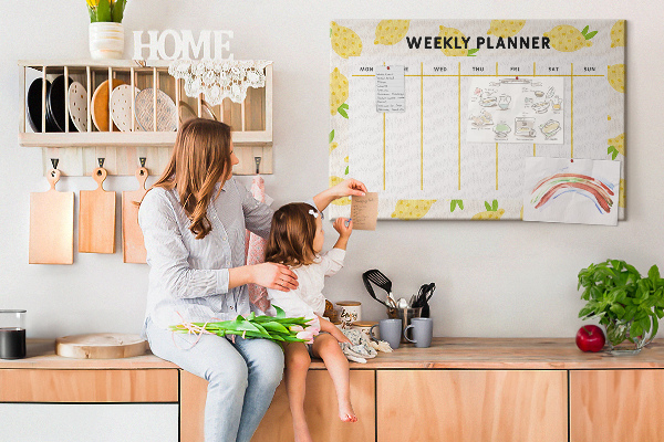 Cork memo board Lemons weekly planner