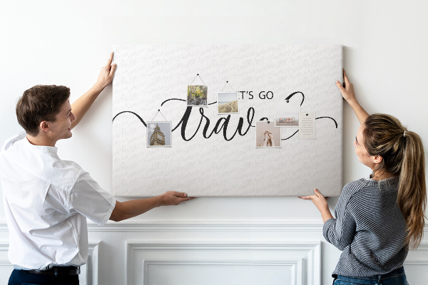 Cork memo board Travel lettering