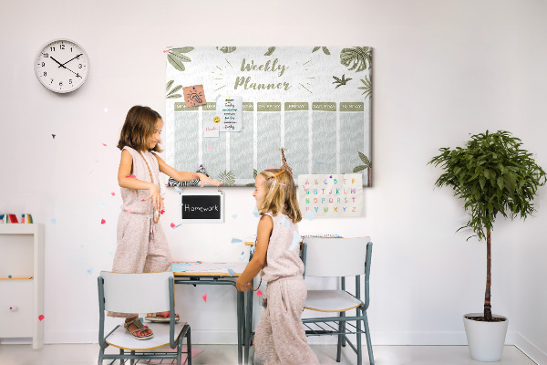 Cork board Safari weekly planner