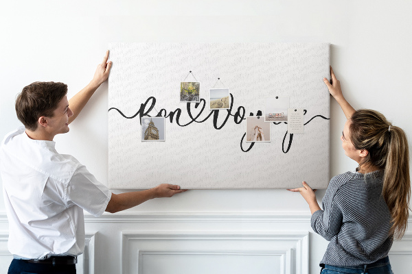 Cork memo board Bon voyage lettering