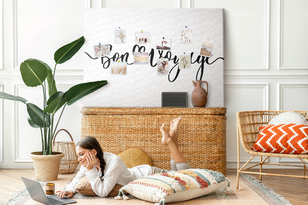 Cork memo board Bon voyage lettering