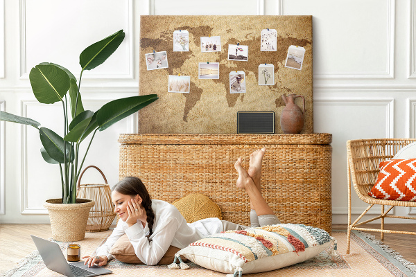 Cork display board Vintage world map