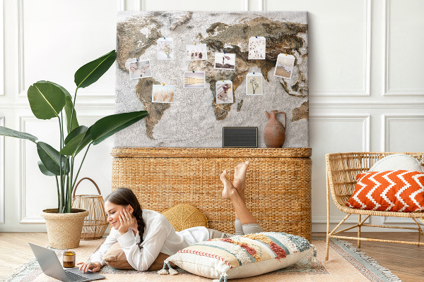 Cork board Old world map