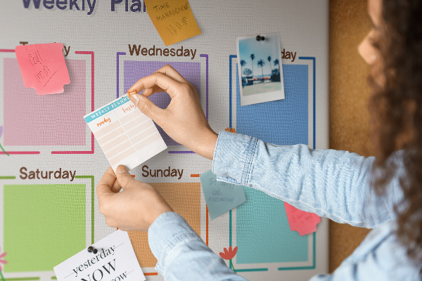 Cork board Weekly planner