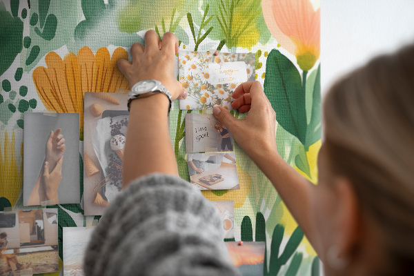 Cork display board Watercolor flowers