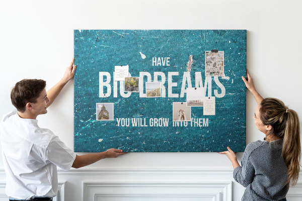 Cork display board Motivational text