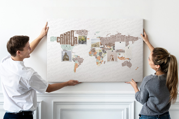Cork memo board World map colorful letters
