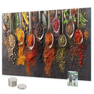 Magnetic board spices on spoons design