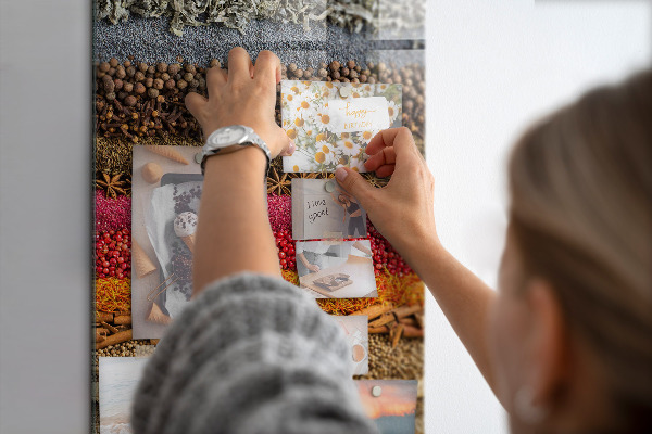 Notice board Aromatic spices