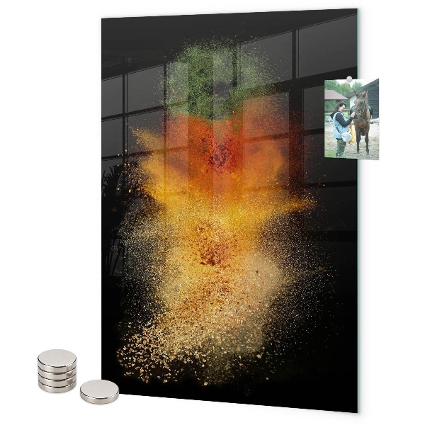 Memo board Spilled spices
