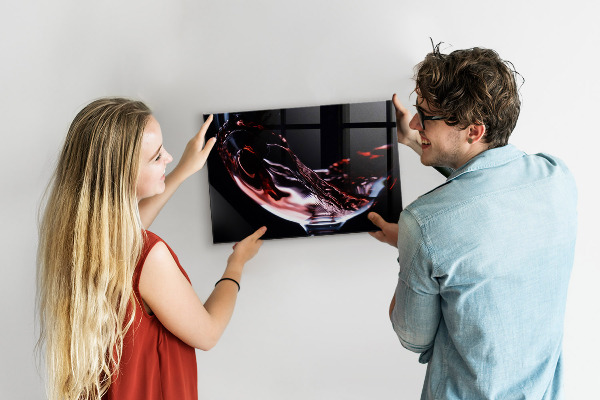 Magnetic board glass of wine design