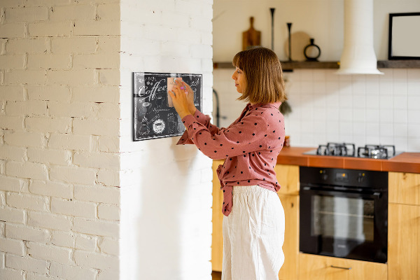 Magnetic board coffee machines