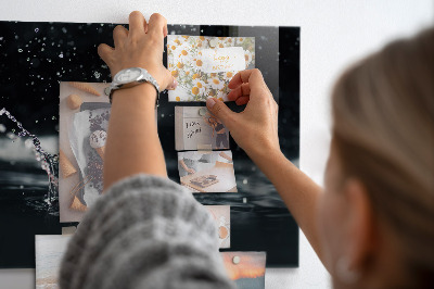 Tomato magnetic board