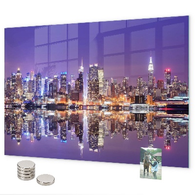 Magnetic board New York at night