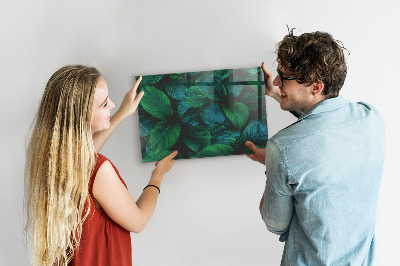 Magnetic board for wall leaves of nature design