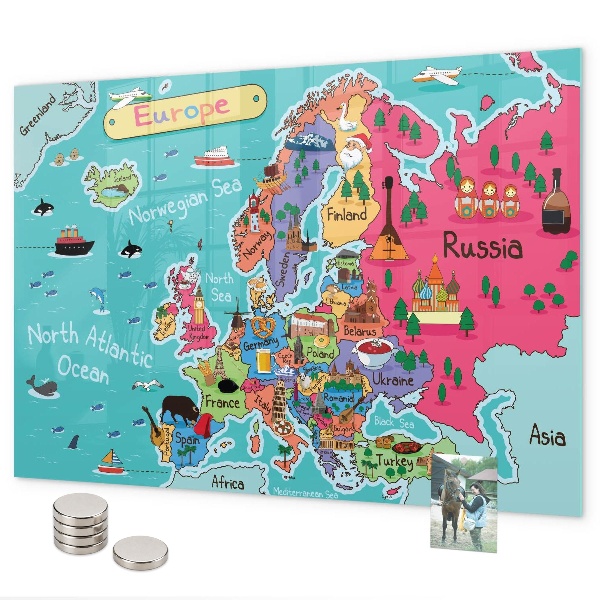 Magnetic map of Europe wall board