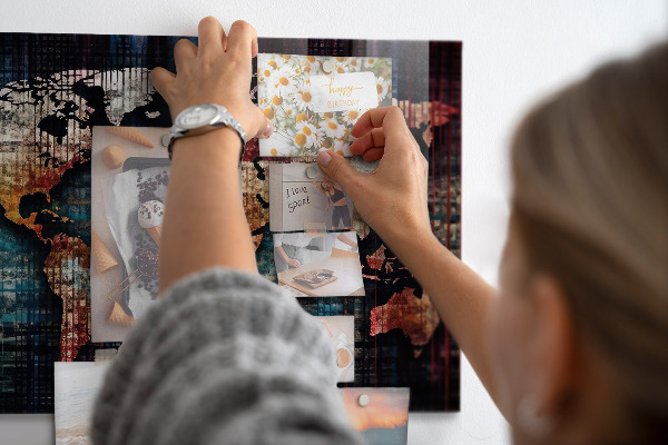 Magnetic board linear map design