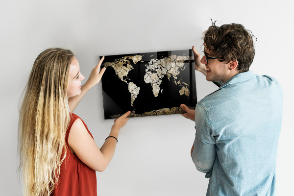 Magnetic world drought map wall mounted board
