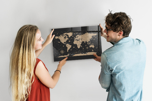 Magnetic board old world map design