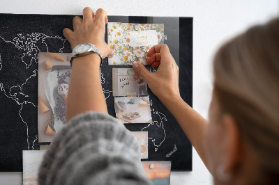 Magnetic board world map outline