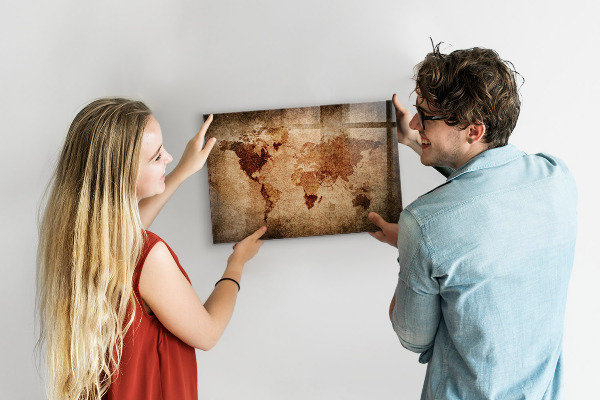 Magnetic board old world map design