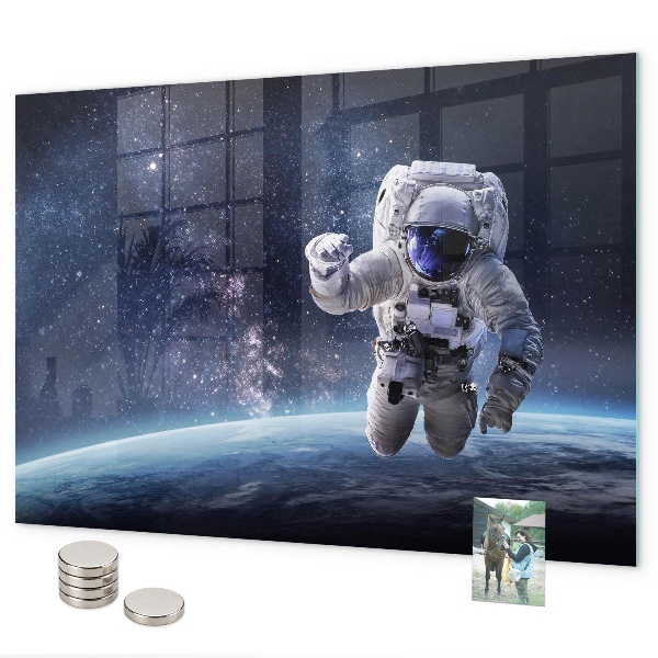 Magnetic board for wall astronaut design